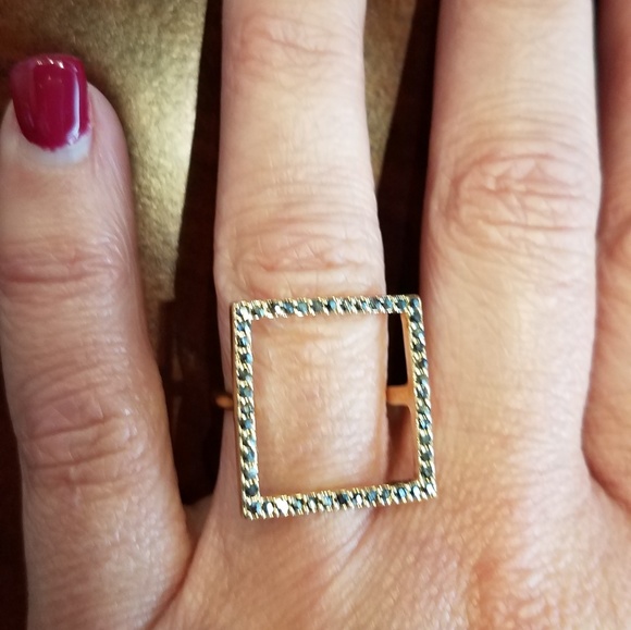 Square Rhinestone Brass Ring - Picture 4 of 4